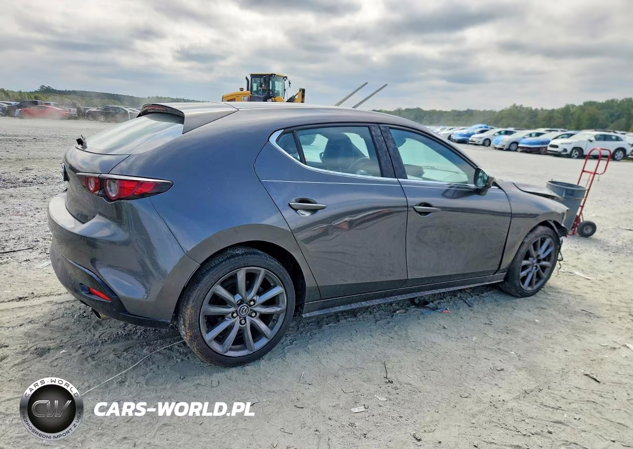 2021 Mazda 3 Preferred VIN:JM1BPALL7M1401559 - 3