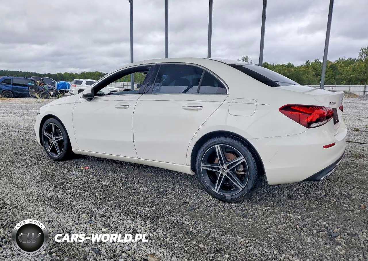 2022 Mercedes-Benz A 220 VIN:W1K3G4EB1NJ327363 - 2