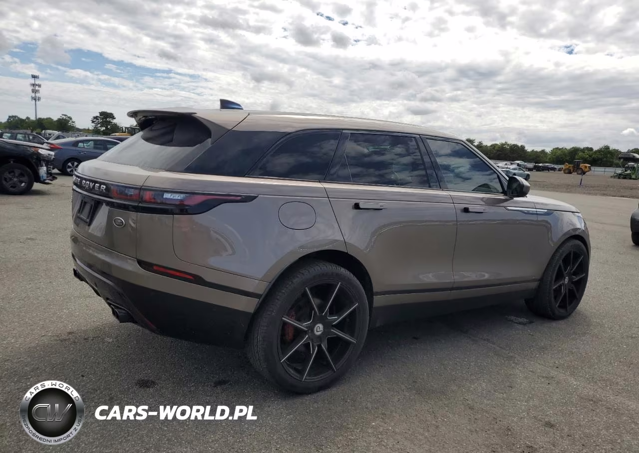 2018 Land Rover Range Rover Velar Se VIN:SALYC2RV5JA704297 - 3