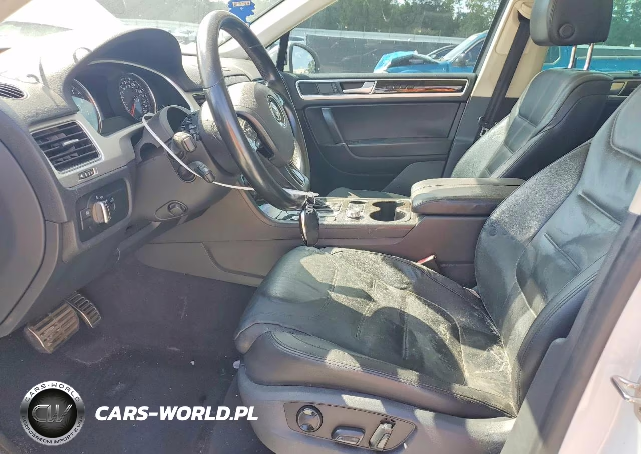 2015 Volkswagen Touareg Hybrid VIN:WVGEG9BP1FD006693 - 7