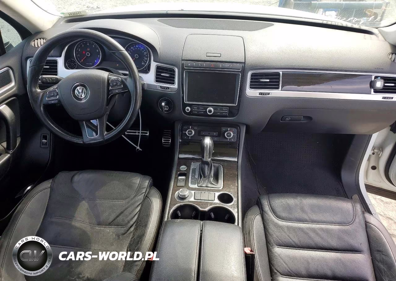 2015 Volkswagen Touareg Hybrid VIN:WVGEG9BP1FD006693 - 8