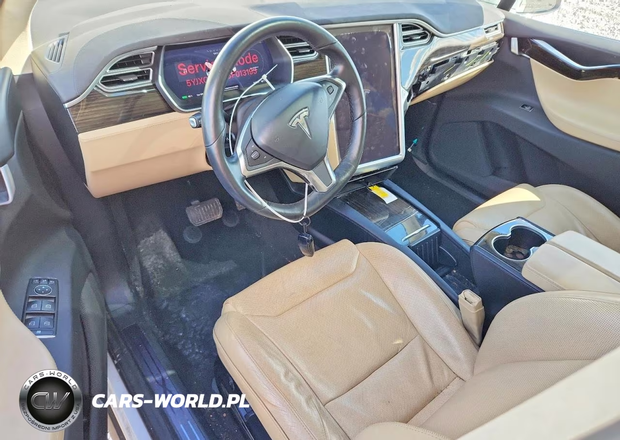 2016 Tesla Model X VIN:5YJXCBE22GF013193 - 8