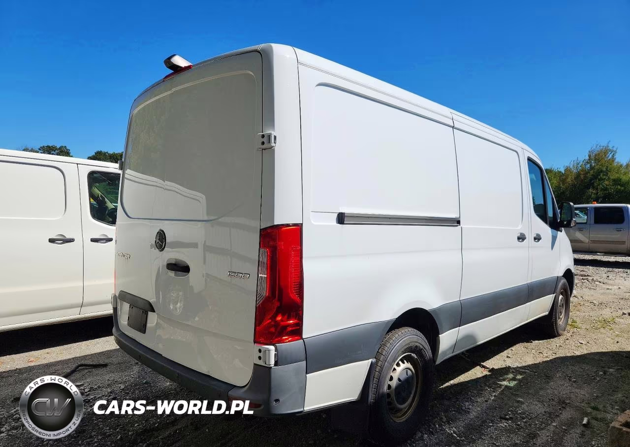 2022 Mercedes-Benz Sprinter 1500 VIN:W1Y70BGY9NT091082 - 3