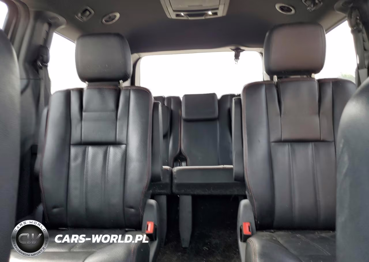 2019 Dodge Grand Caravan Gt VIN:2C4RDGEG8KR630965 - 10