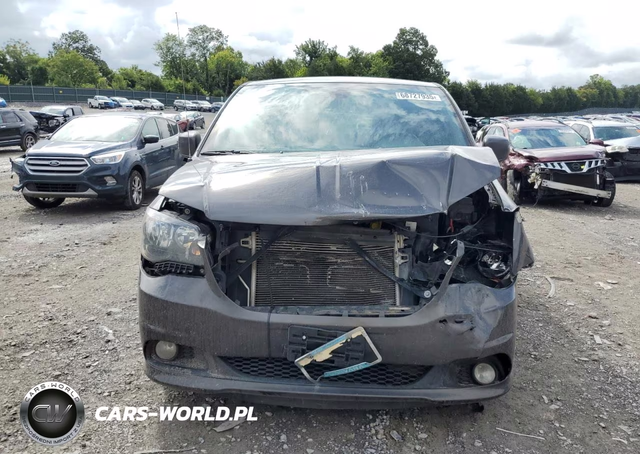 2019 Dodge Grand Caravan Gt VIN:2C4RDGEG8KR630965 - 5