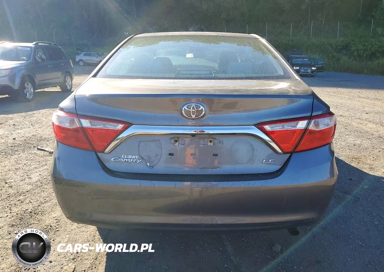 2017 Toyota Camry Le VIN:4T1BF1FK9HU696508 - 6