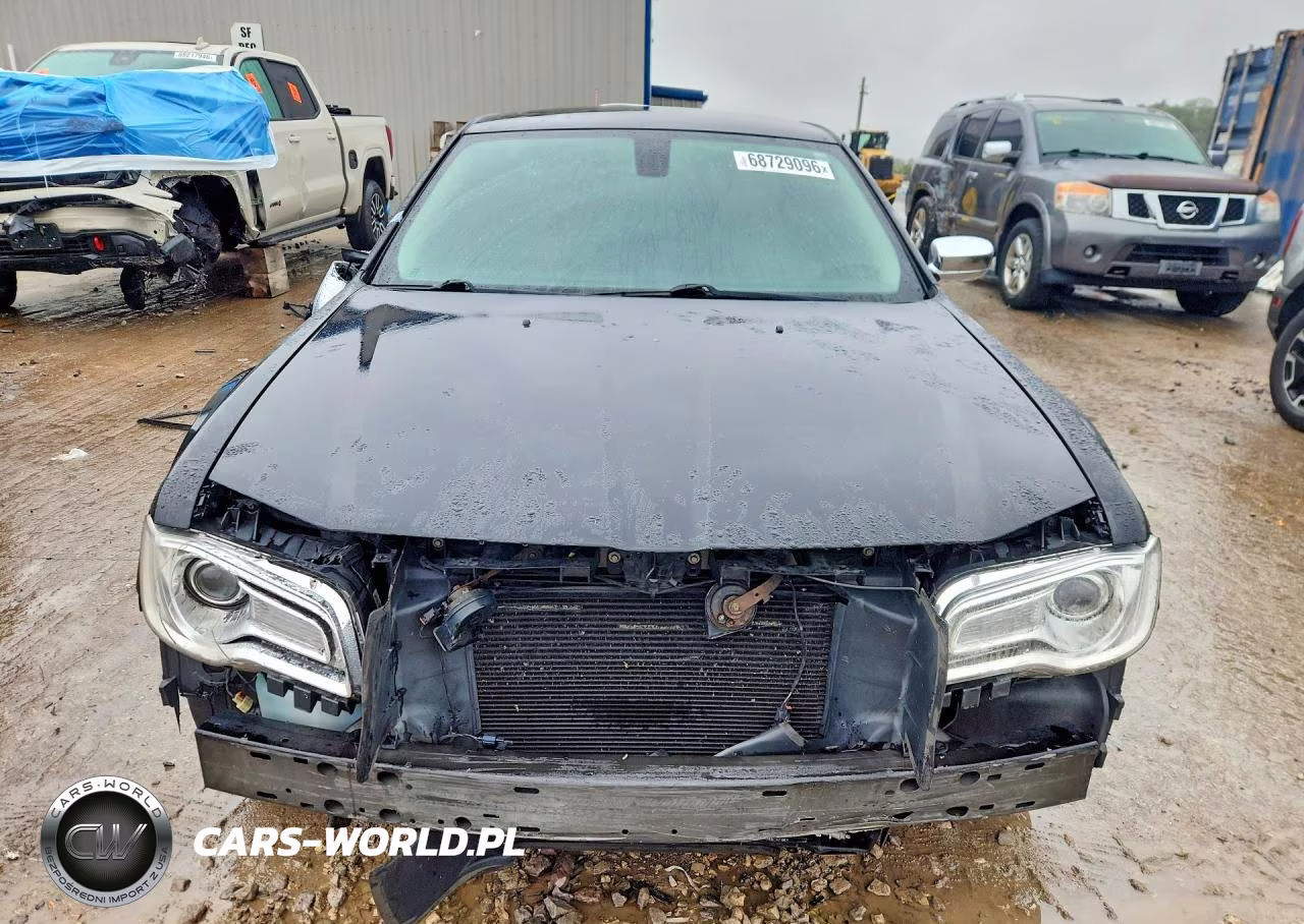 2017 Chrysler 300C VIN:2C3CCAEG3HH566536 - 5