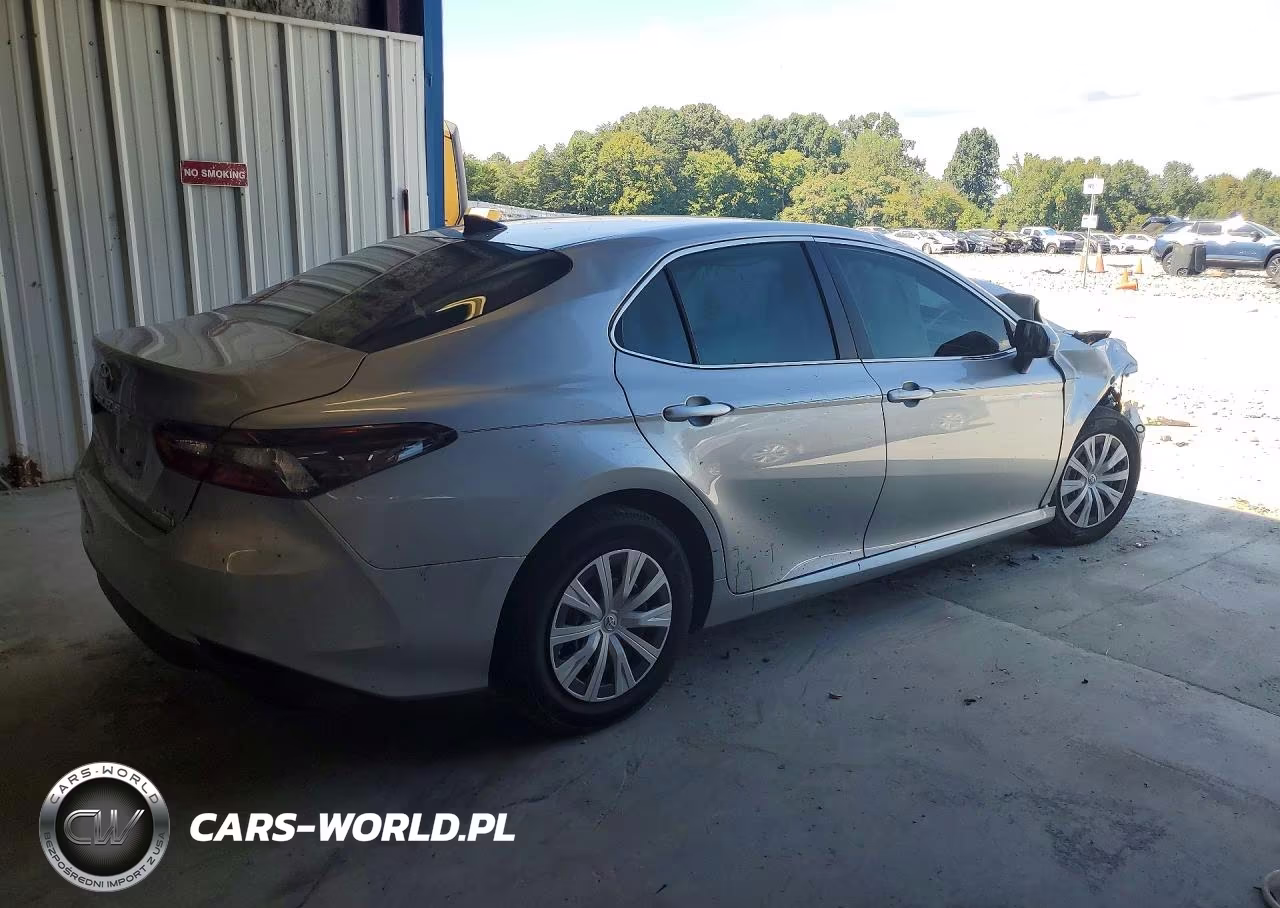 2023 Toyota Camry Le VIN:4T1C31AK0PU058487 - 3