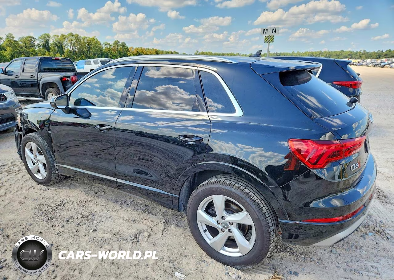 2020 Audi Q3 Premium VIN:WA1AECF35L1047266 - 2