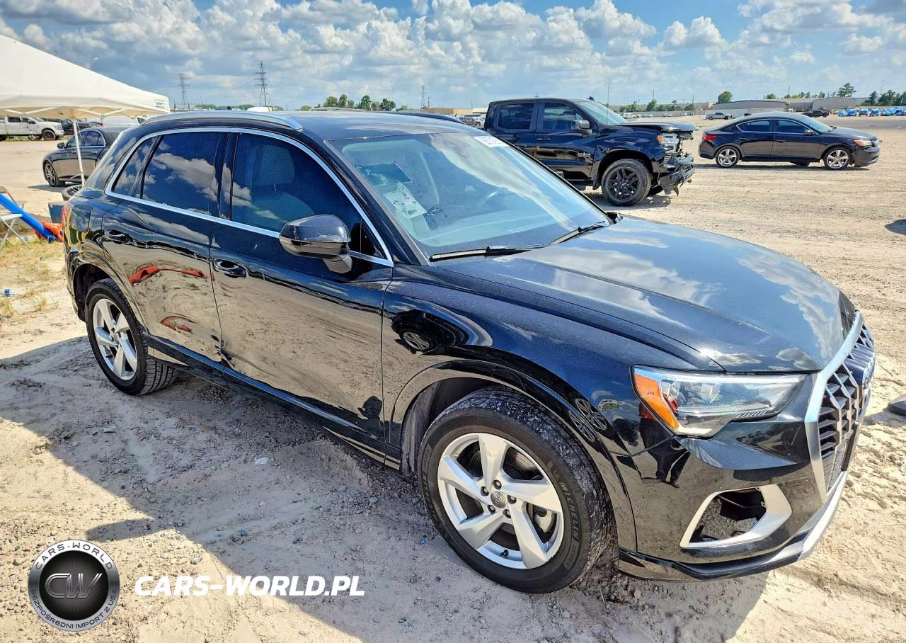 2020 Audi Q3 Premium VIN:WA1AECF35L1047266 - 4