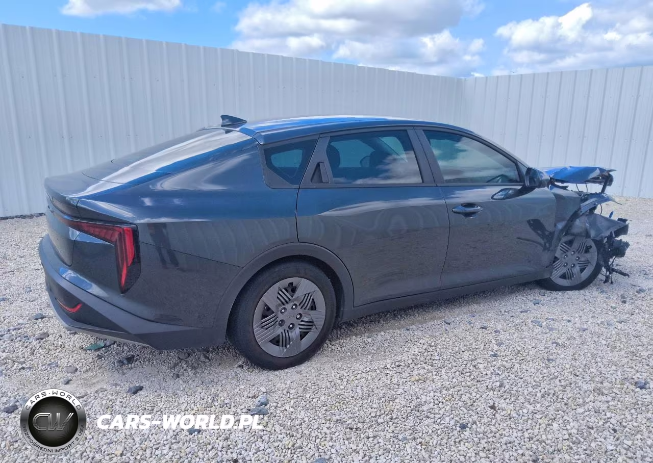 2025 Kia K4 Lx VIN:3KPFT4DE0SE091070 - 3