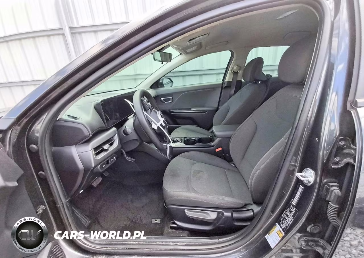 2025 Kia K4 Lx VIN:3KPFT4DE0SE091070 - 7