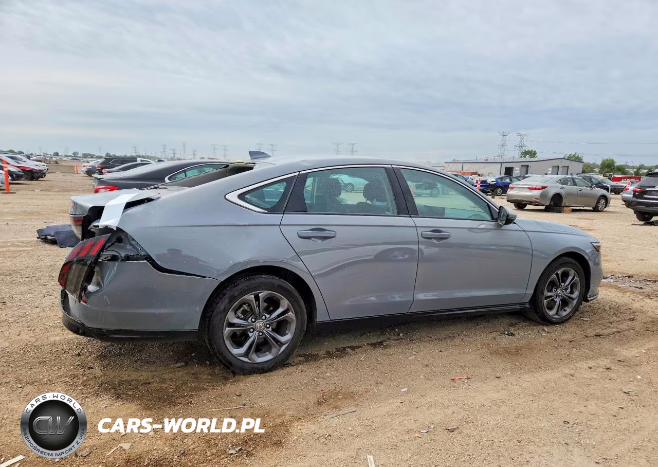 2024 Honda Accord Hybrid Exl VIN:1HGCY2F64RA070624 - 3