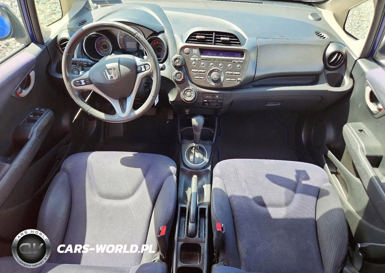 2012 Honda Fit Sport VIN:JHMGE8H5XCC010244 - 8