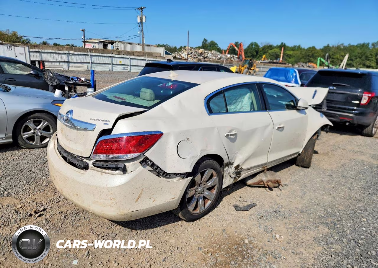 2011 Buick Lacrosse Cxl VIN:1G4GC5ED7BF183939 - 3