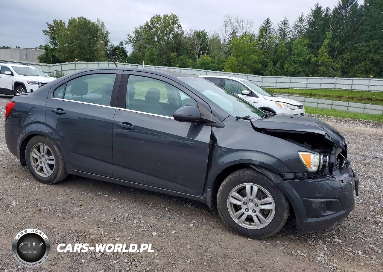2014 Chevrolet Sonic Lt VIN:1G1JC5SG7E4133933 - 4