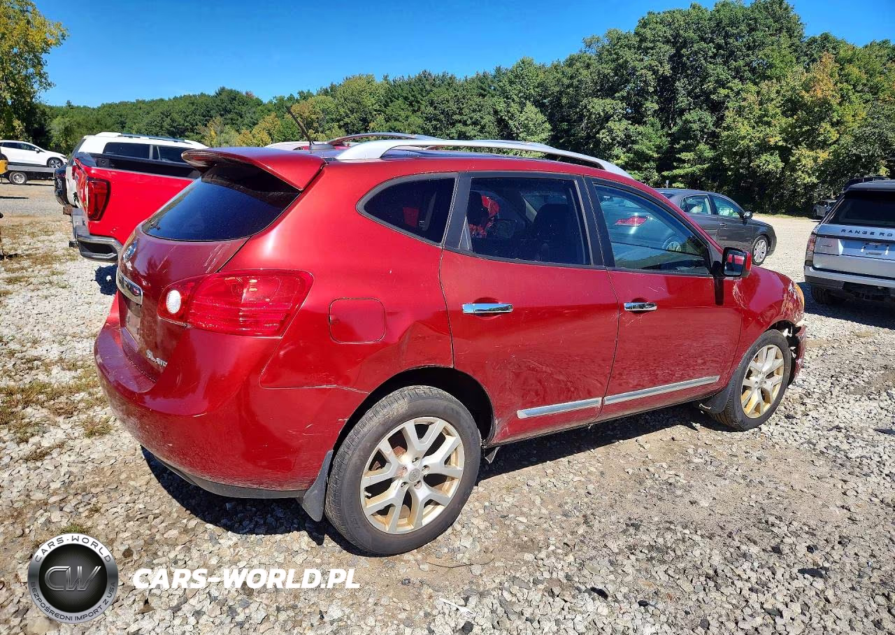 2012 Nissan Rogue S VIN:JN8AS5MV2CW396696 - 3