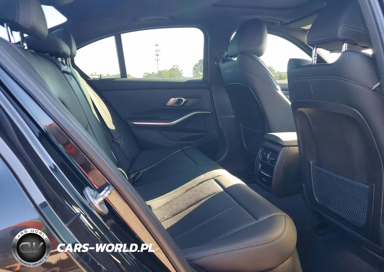 2023 BMW 330Xi VIN:3MW89FF03P8D05881 - 10