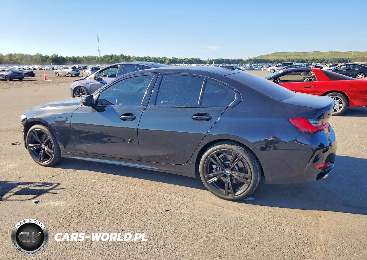 2023 BMW 330Xi VIN:3MW89FF03P8D05881 - 2