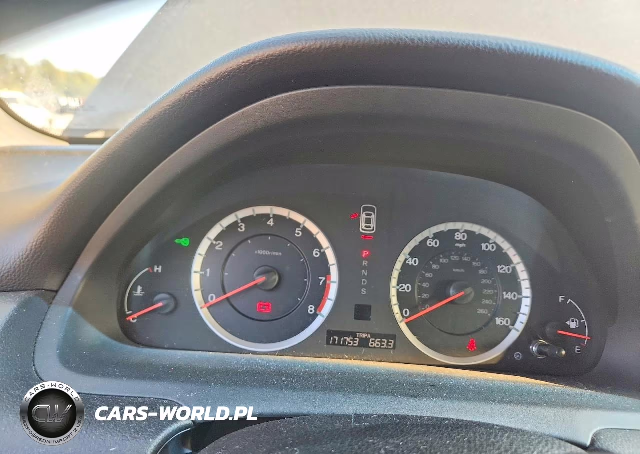 2011 Honda Accord Exl VIN:1HGCS2B83BA000742 - 9