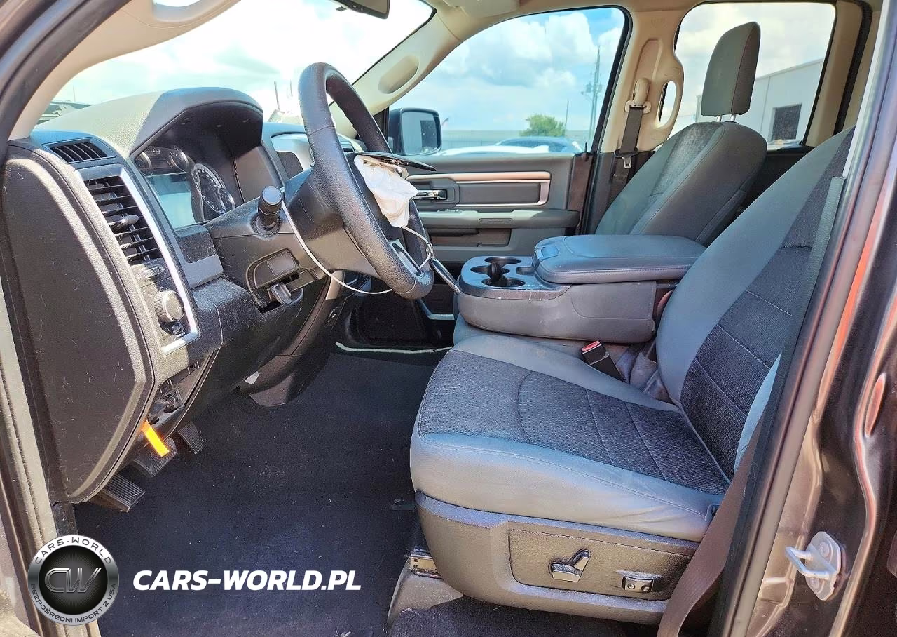 2019 Ram 1500 Classic Slt VIN:1C6RR6GG5KS699787 - 7