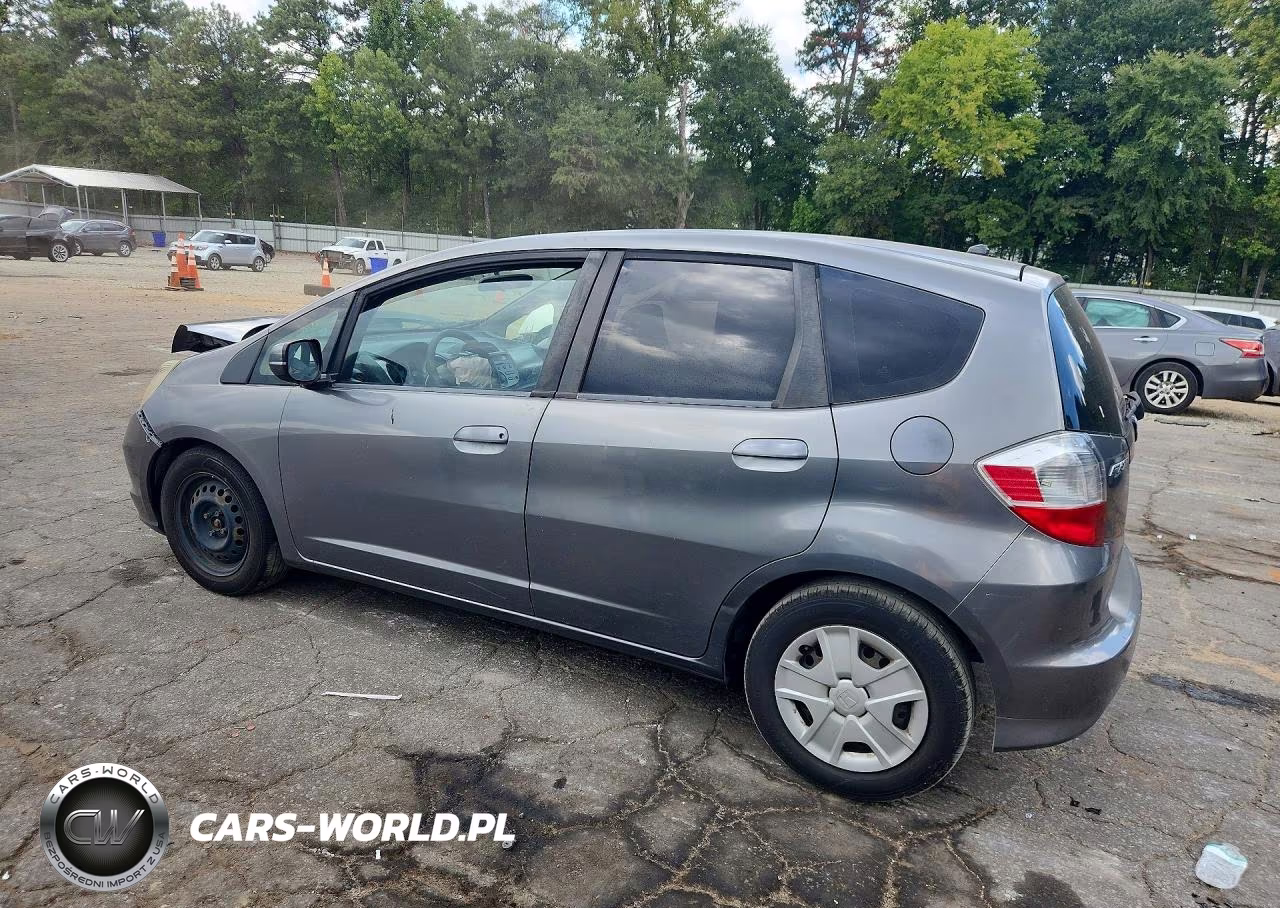 2013 Honda Fit VIN:JHMGE8H31DC082952 - 2
