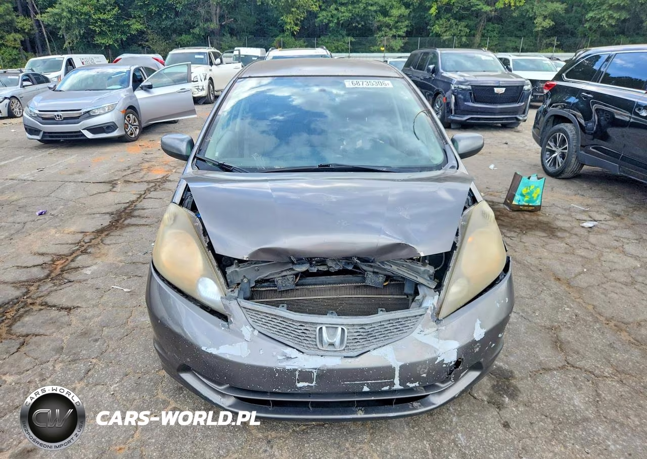 2013 Honda Fit VIN:JHMGE8H31DC082952 - 5
