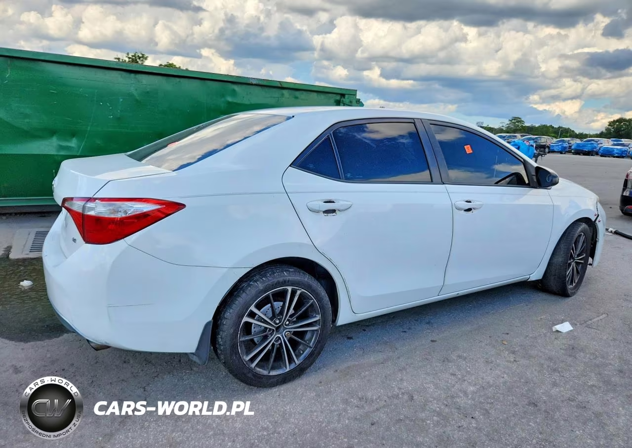 2016 Toyota Corolla Le VIN:2T1BURHE7GC560597 - 3