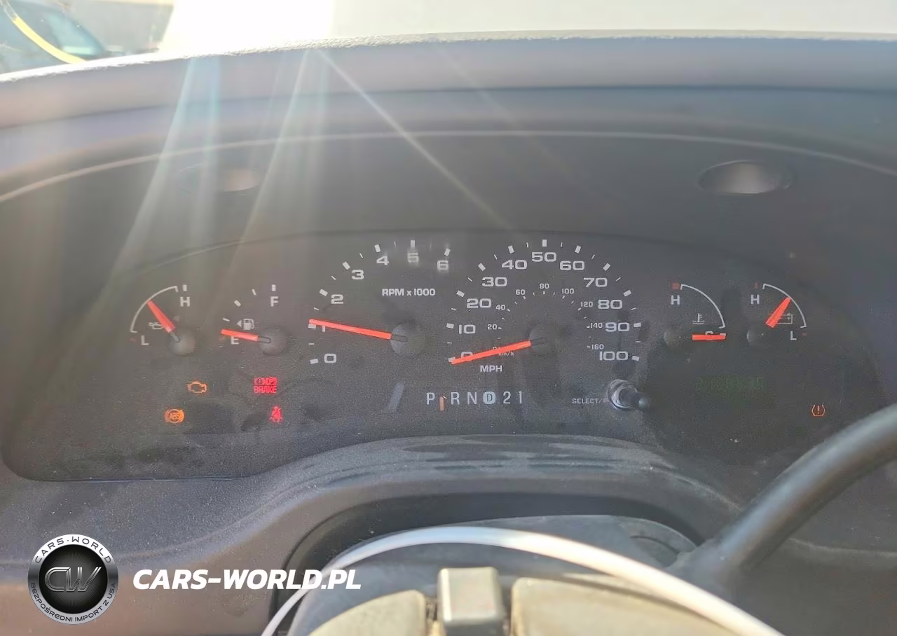 2008 Ford E150 Delivery Van VIN:1FTNE14W78DA44139 - 9