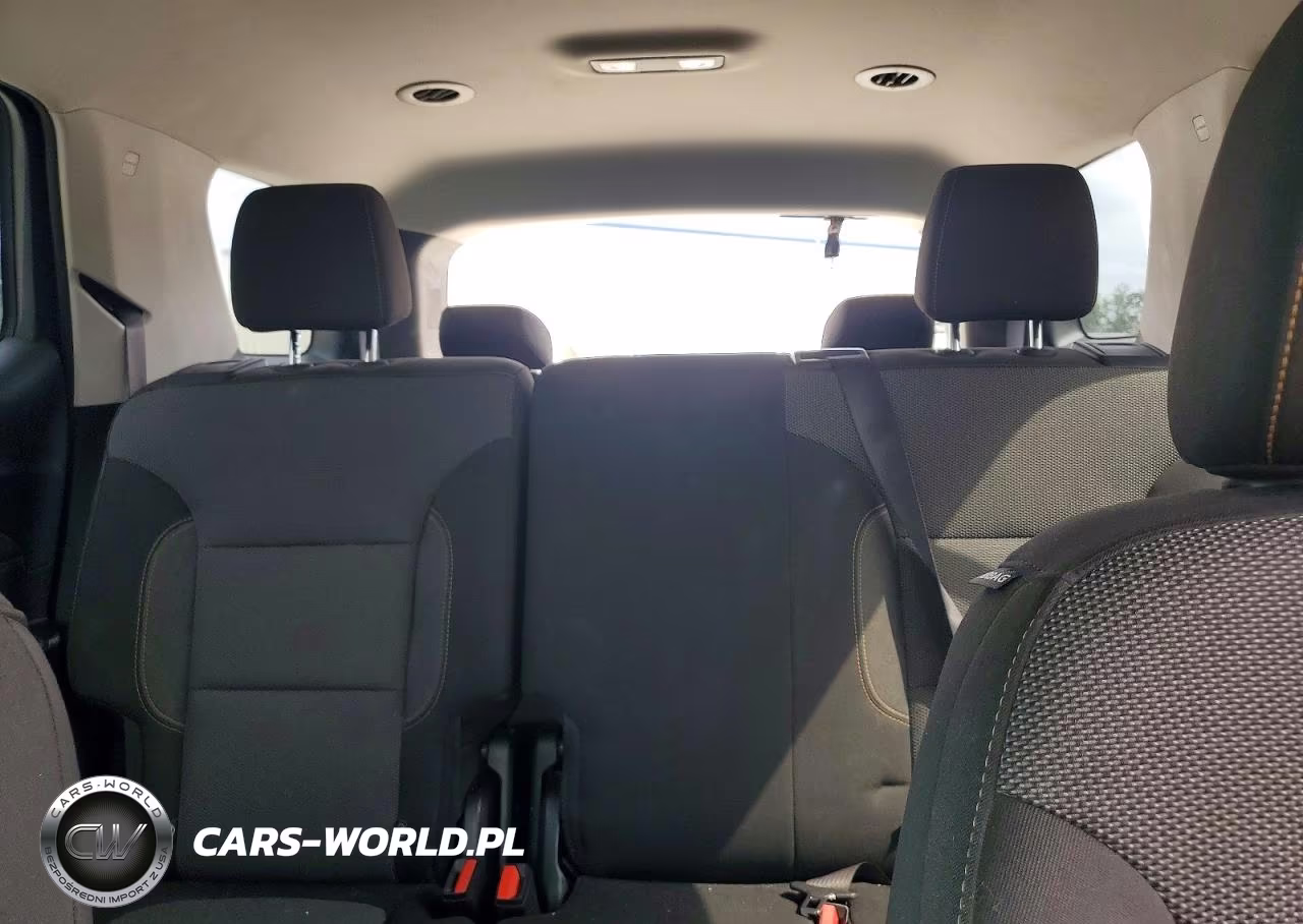 2020 Chevrolet Traverse Ls VIN:1GNERFKW5LJ174281 - 10