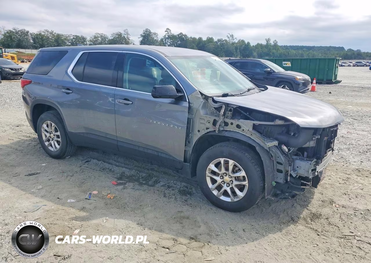 2020 Chevrolet Traverse Ls VIN:1GNERFKW5LJ174281 - 4