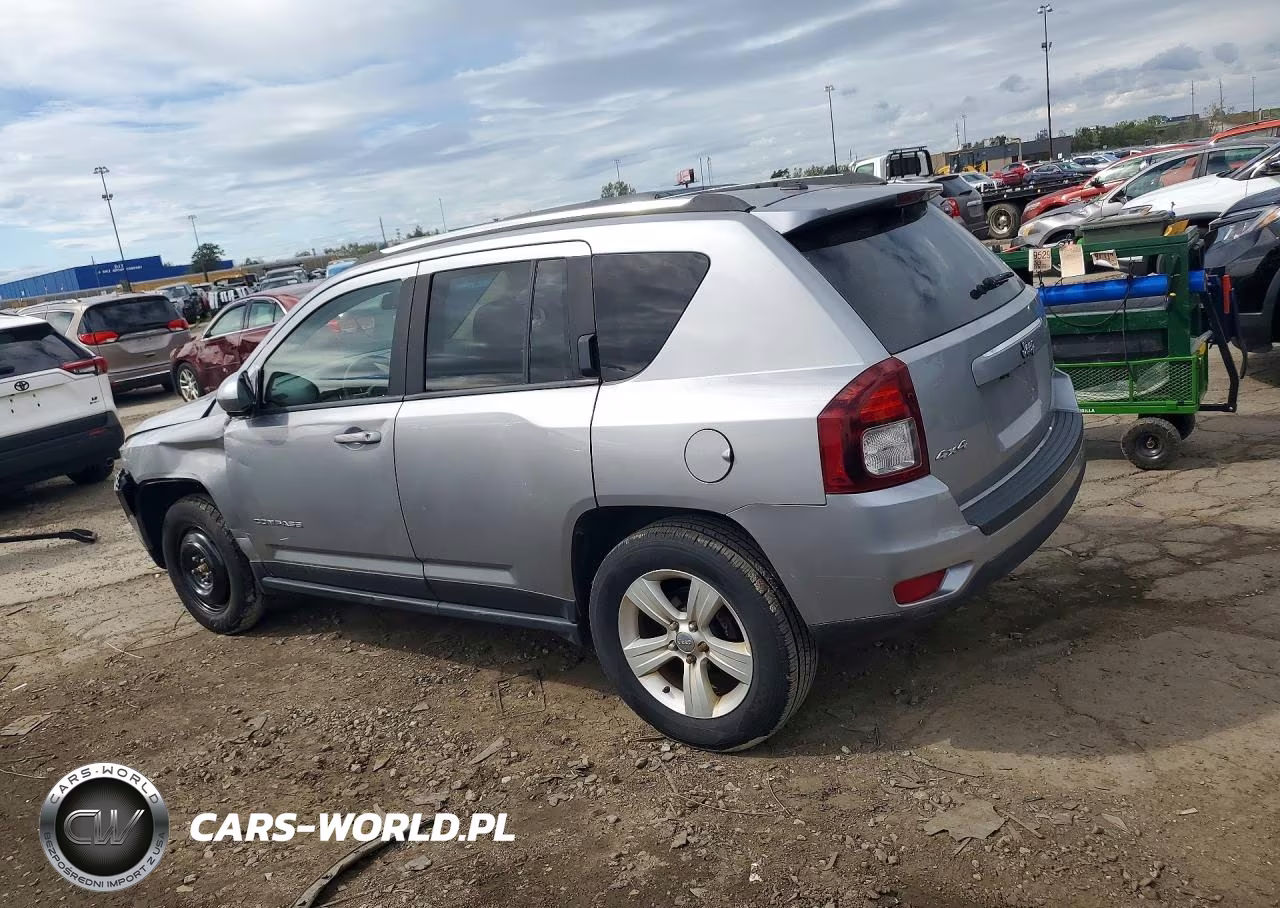 2015 Jeep Compass Latitude VIN:1C4NJDEB0FD163172 - 2