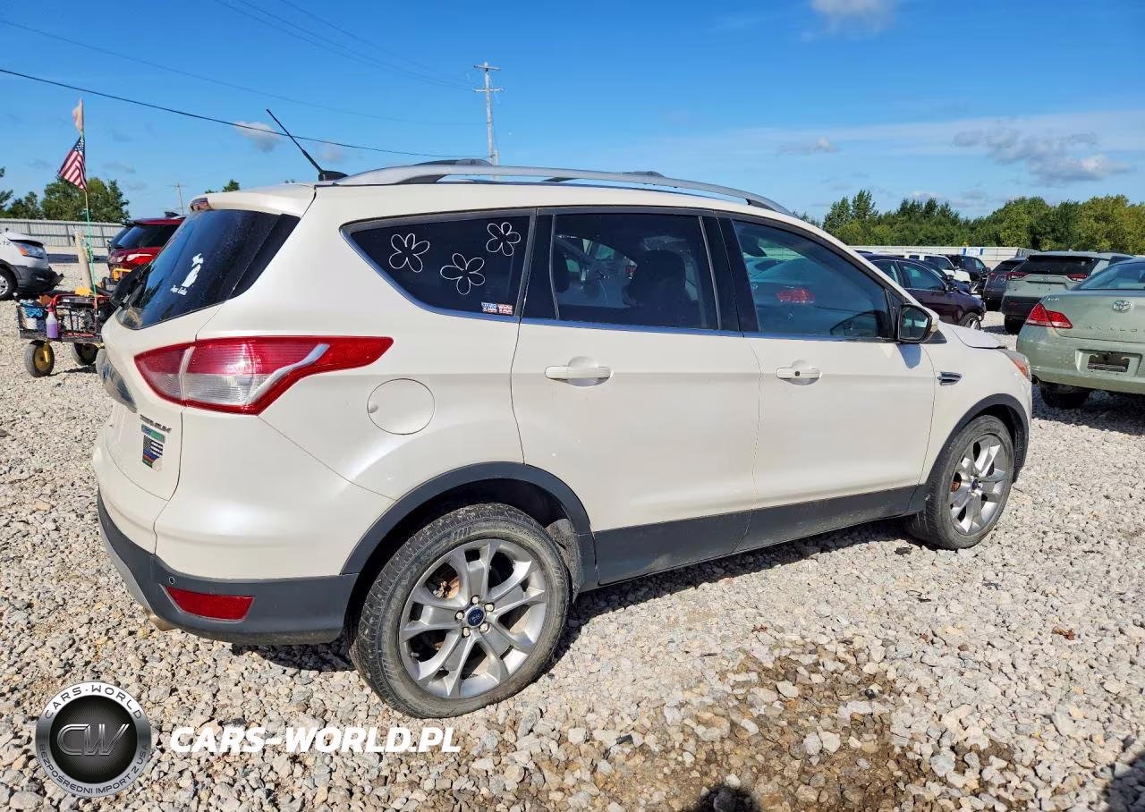 2015 Ford Escape Titanium VIN:1FMCU0JX2FUC65352 - 3