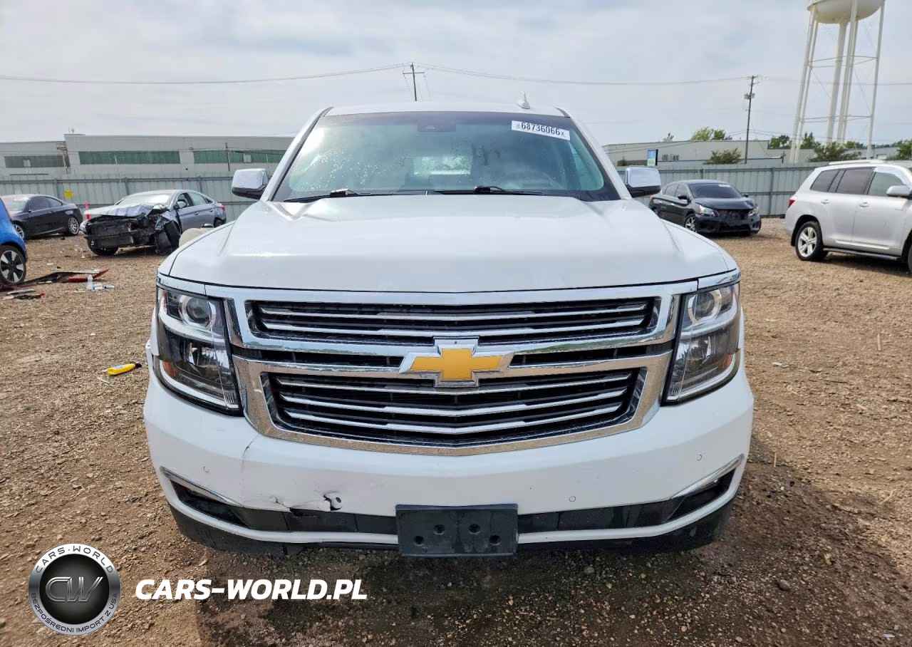2017 Chevrolet Suburban K1500 Premier VIN:1GNSKJKC6HR339991 - 5