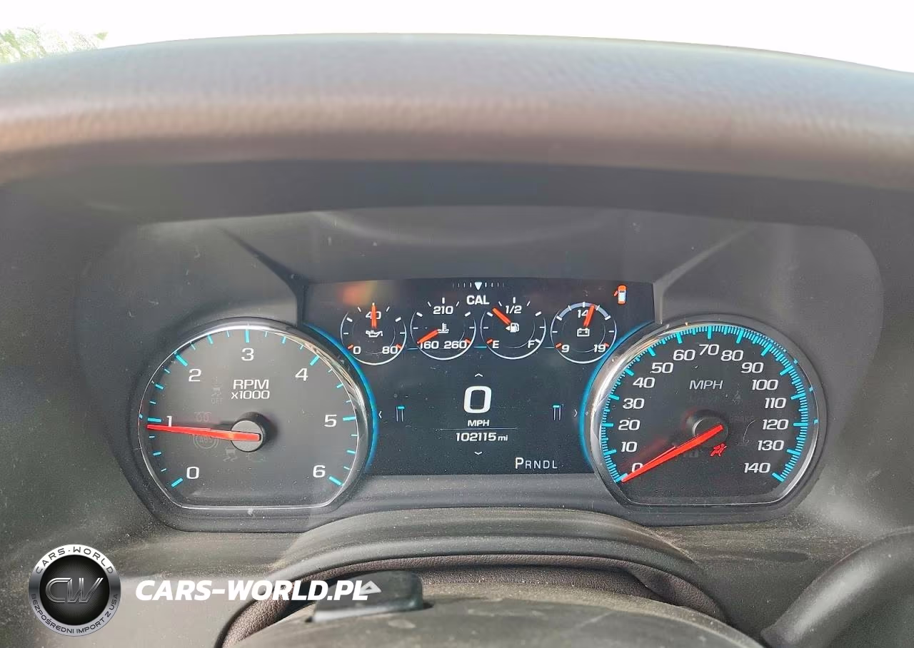 2017 Chevrolet Suburban K1500 Premier VIN:1GNSKJKC6HR339991 - 9