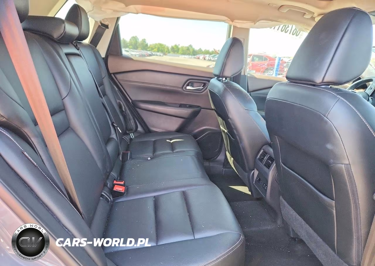 2022 Nissan Rogue Sl VIN:5N1BT3CB3NC700675 - 11