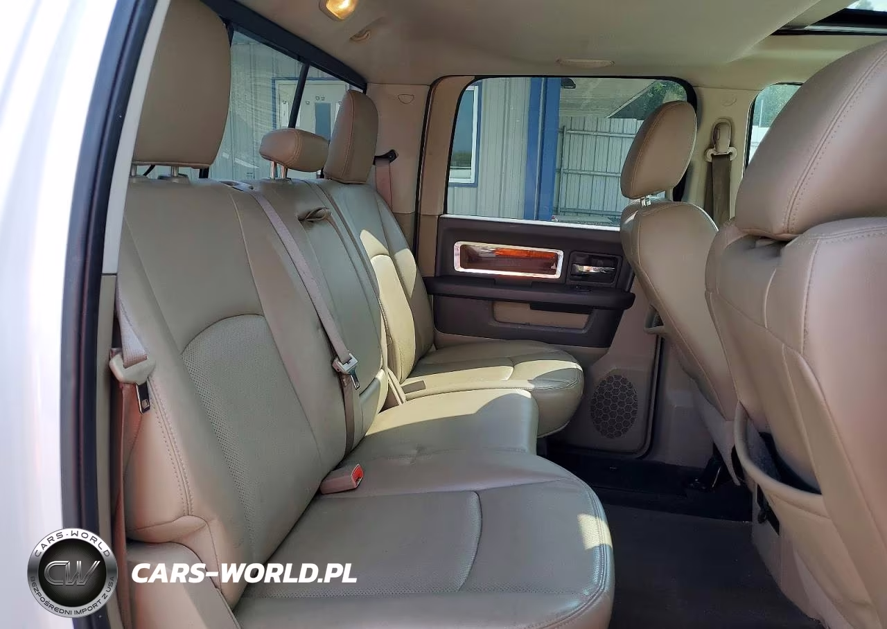 2011 Dodge Ram 1500 VIN:1D7RV1CT6BS531205 - 10