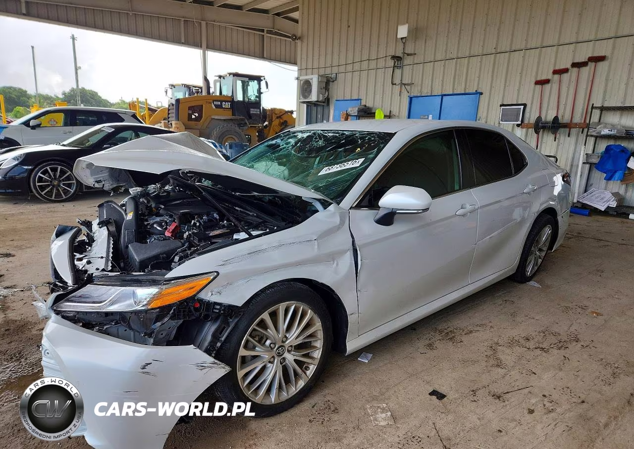 2020 Toyota Camry Xle