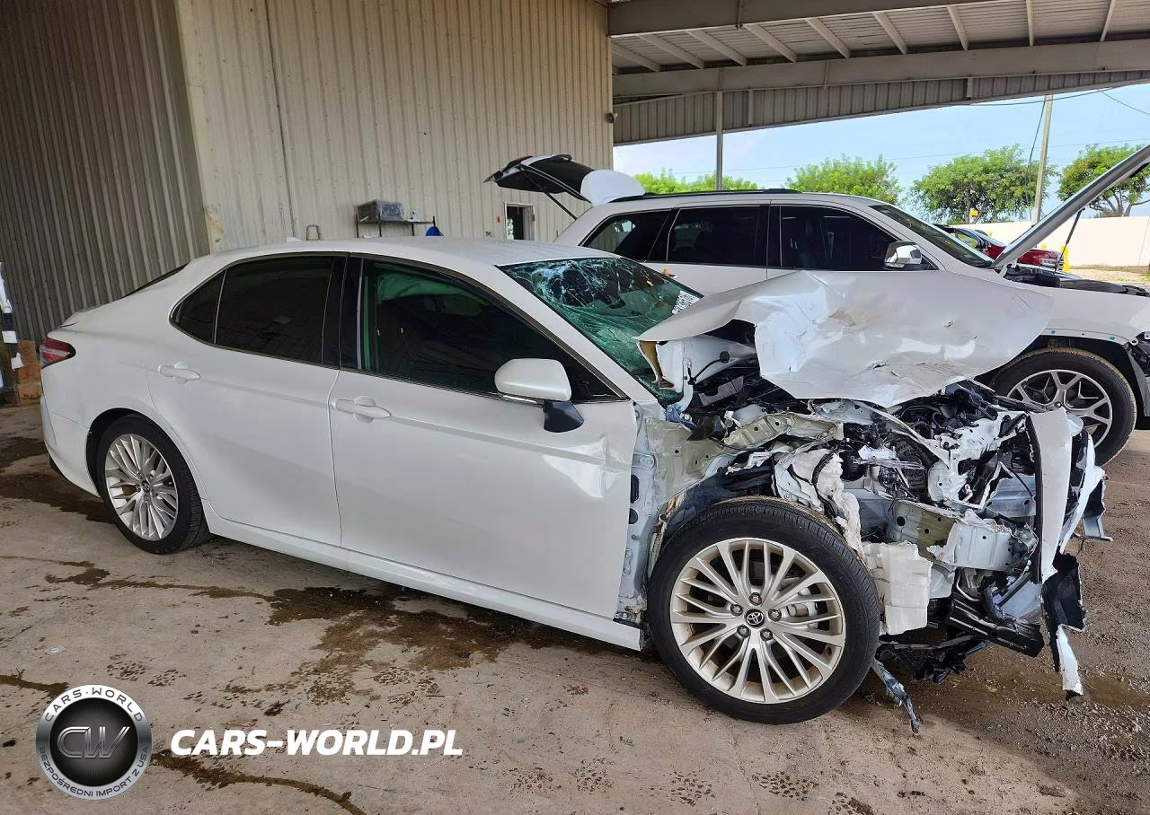 2020 Toyota Camry Xle VIN:4T1F11AK9LU872554 - 4