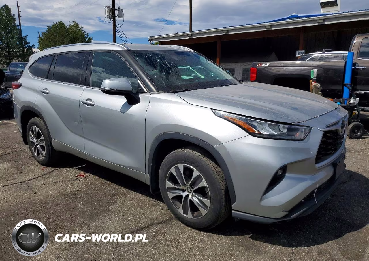 2020 Toyota Highlander Xle VIN:5TDGZRBH4LS508419 - 4