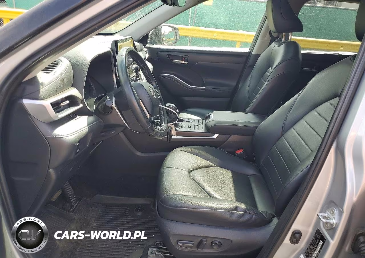 2020 Toyota Highlander Xle VIN:5TDGZRBH4LS508419 - 7
