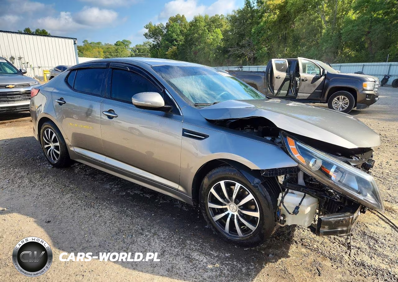 2015 Kia Optima Lx VIN:5XXGM4A7XFG421947 - 4