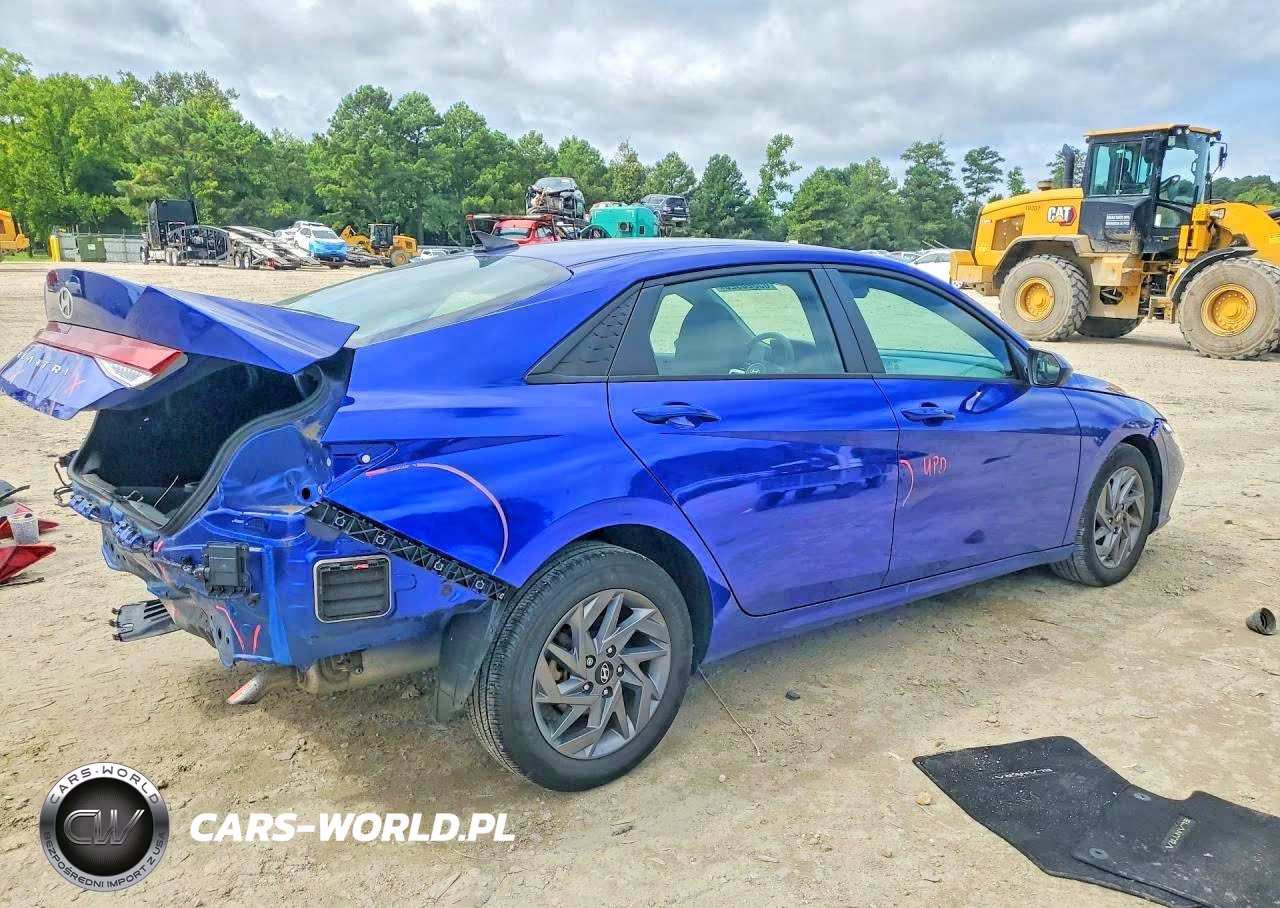 2024 Hyundai Elantra VIN:KMHLM4DG4RU652573 - 3