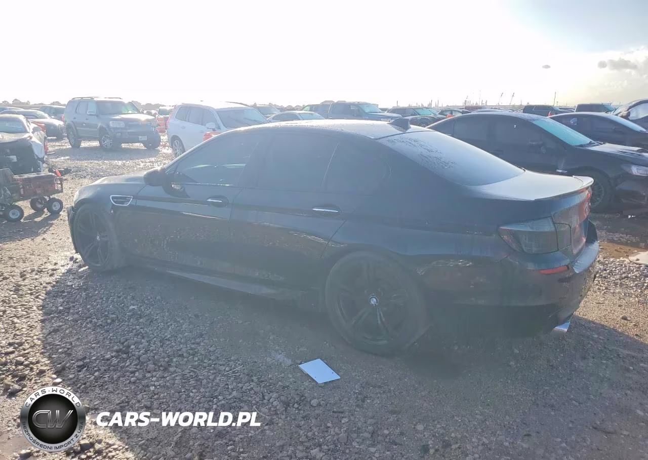 2013 BMW M5 VIN:WBSFV9C51DD096106 - 2