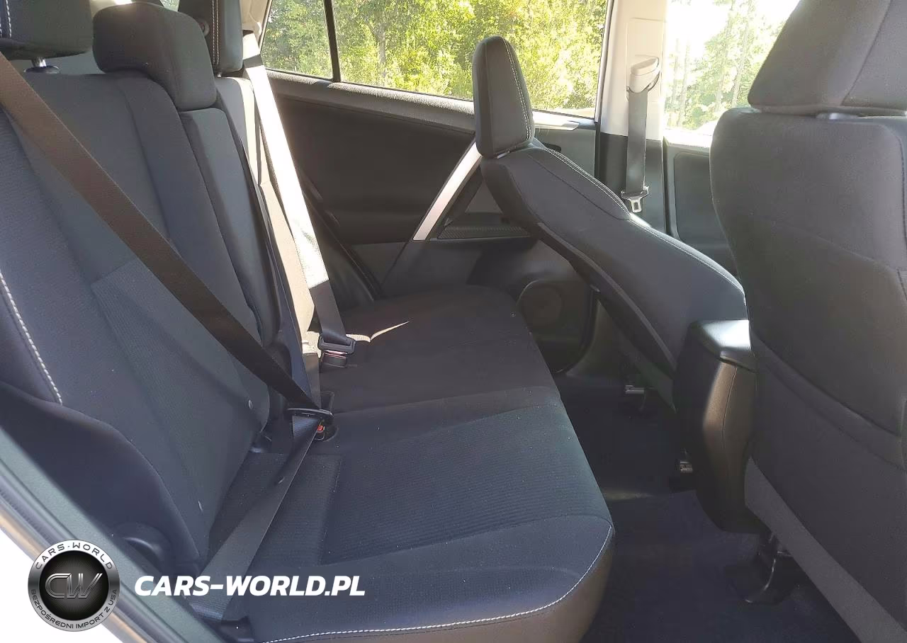 2015 Toyota Rav4 Xle VIN:2T3RFREV1FW356511 - 11