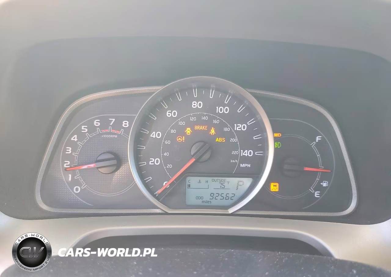 2015 Toyota Rav4 Xle VIN:2T3RFREV1FW356511 - 9