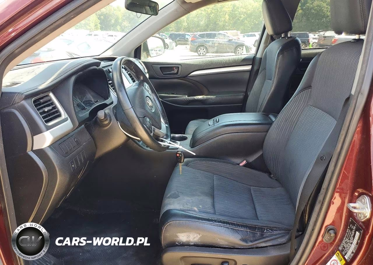 2015 Toyota Highlander Le Plus VIN:5TDZKRFH4FS072800 - 7