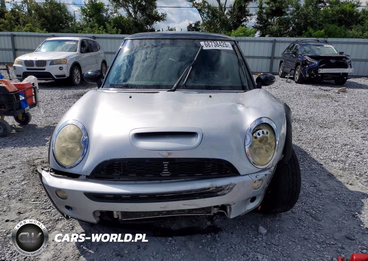 2006 Mini Cooper S VIN:WMWRE33536TN25656 - 5