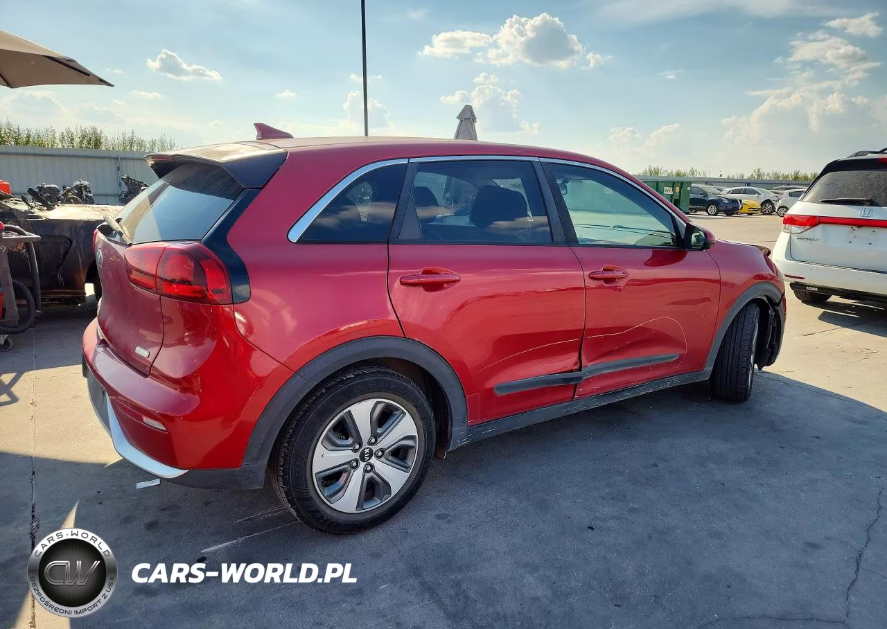 2019 Kia Niro Fe VIN:KNDCB3LC7K5266362 - 3