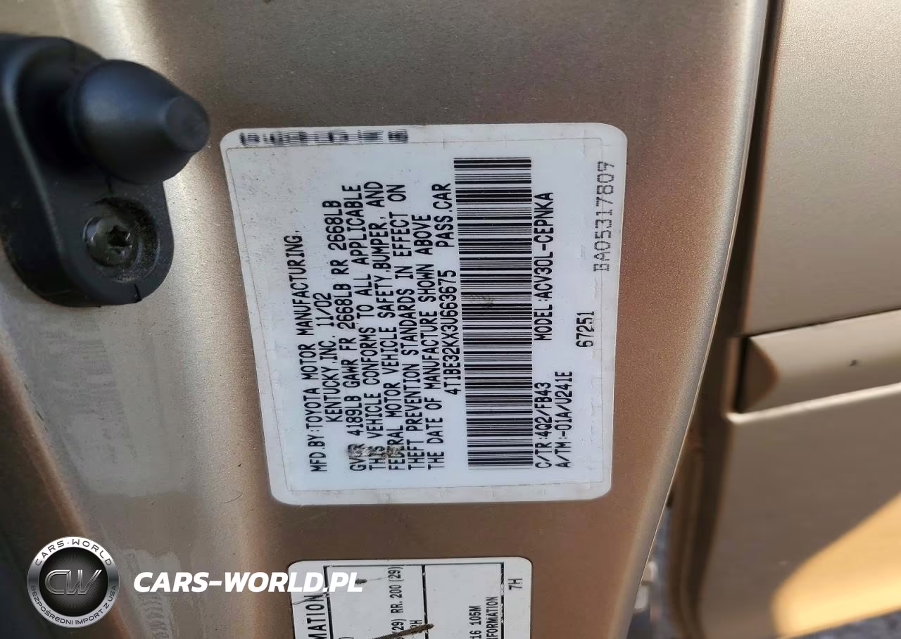 2003 Toyota Camry Le VIN:4T1BE32KX3U663675 - 12